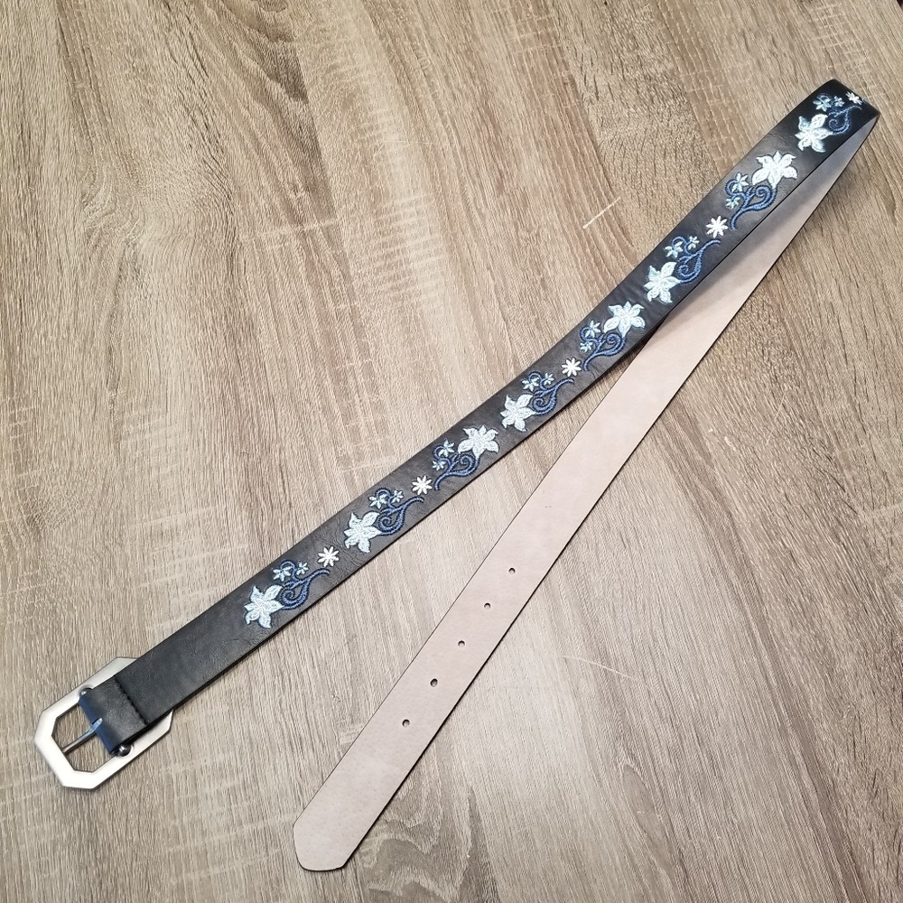 Foral belt